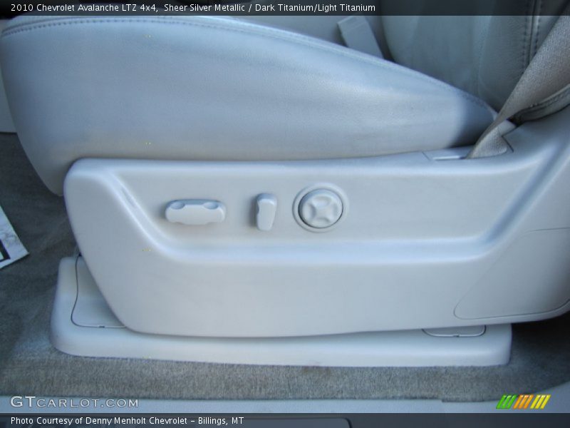 Sheer Silver Metallic / Dark Titanium/Light Titanium 2010 Chevrolet Avalanche LTZ 4x4