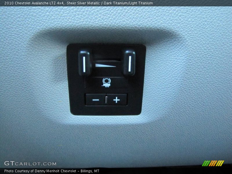 Sheer Silver Metallic / Dark Titanium/Light Titanium 2010 Chevrolet Avalanche LTZ 4x4