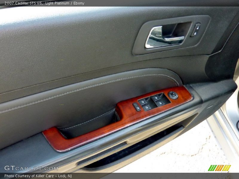 Light Platinum / Ebony 2007 Cadillac STS V6