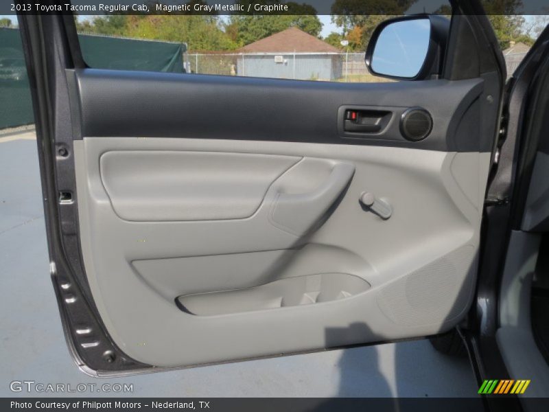 Magnetic Gray Metallic / Graphite 2013 Toyota Tacoma Regular Cab