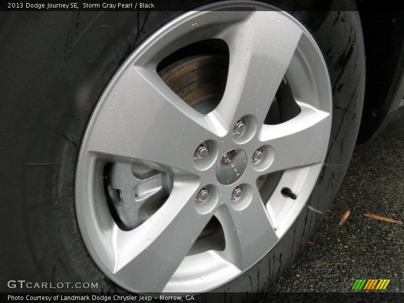 Storm Gray Pearl / Black 2013 Dodge Journey SE