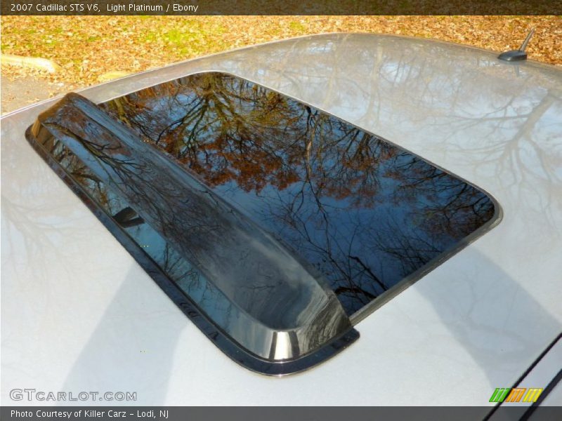 Light Platinum / Ebony 2007 Cadillac STS V6