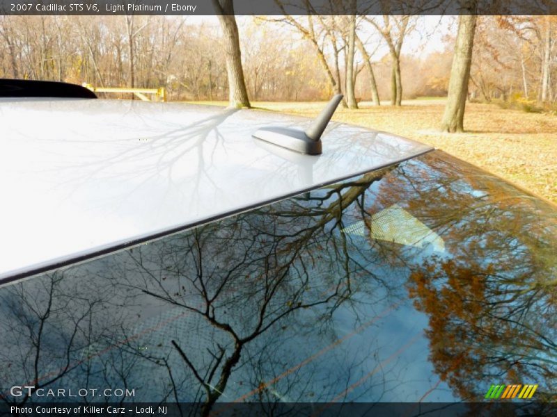 Light Platinum / Ebony 2007 Cadillac STS V6