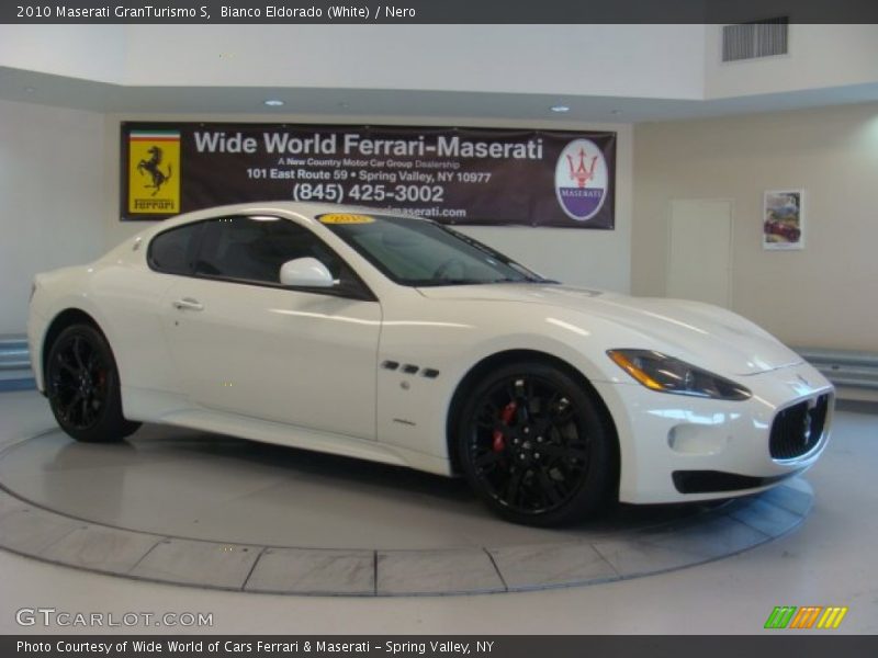 Bianco Eldorado (White) / Nero 2010 Maserati GranTurismo S