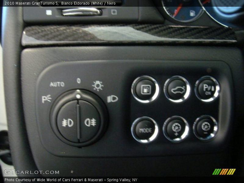 Controls of 2010 GranTurismo S