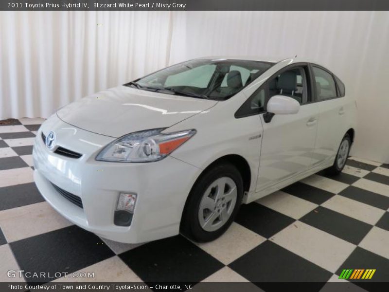 Blizzard White Pearl / Misty Gray 2011 Toyota Prius Hybrid IV