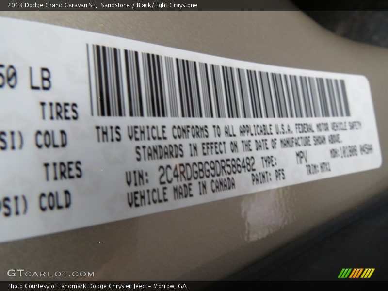 Sandstone / Black/Light Graystone 2013 Dodge Grand Caravan SE