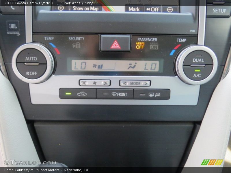 Super White / Ivory 2012 Toyota Camry Hybrid XLE