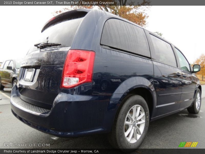 True Blue Pearl / Black/Light Graystone 2013 Dodge Grand Caravan SXT