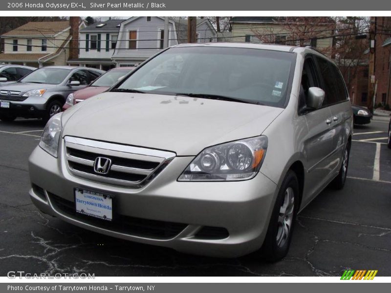 Silver Pearl Metallic / Black 2006 Honda Odyssey EX-L