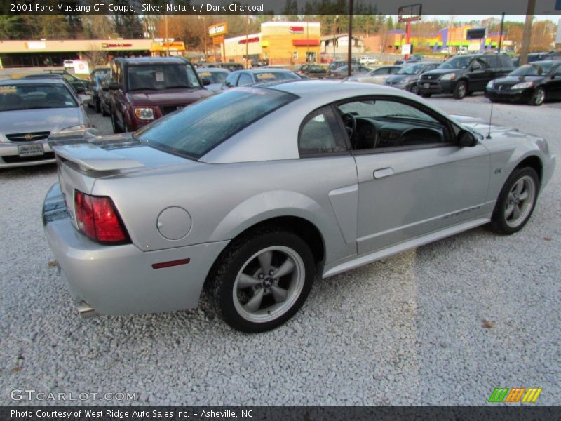 Silver Metallic / Dark Charcoal 2001 Ford Mustang GT Coupe
