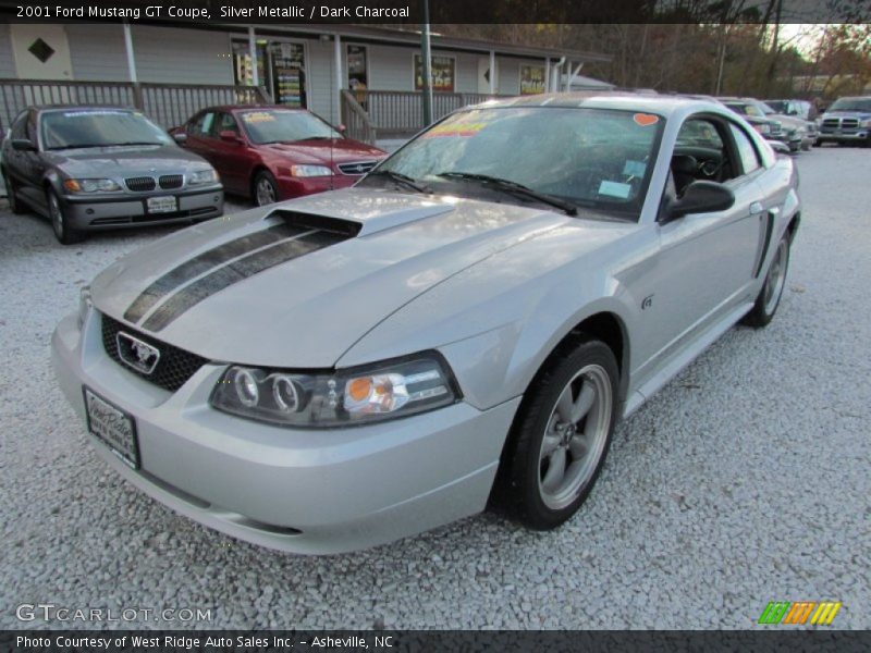 Silver Metallic / Dark Charcoal 2001 Ford Mustang GT Coupe