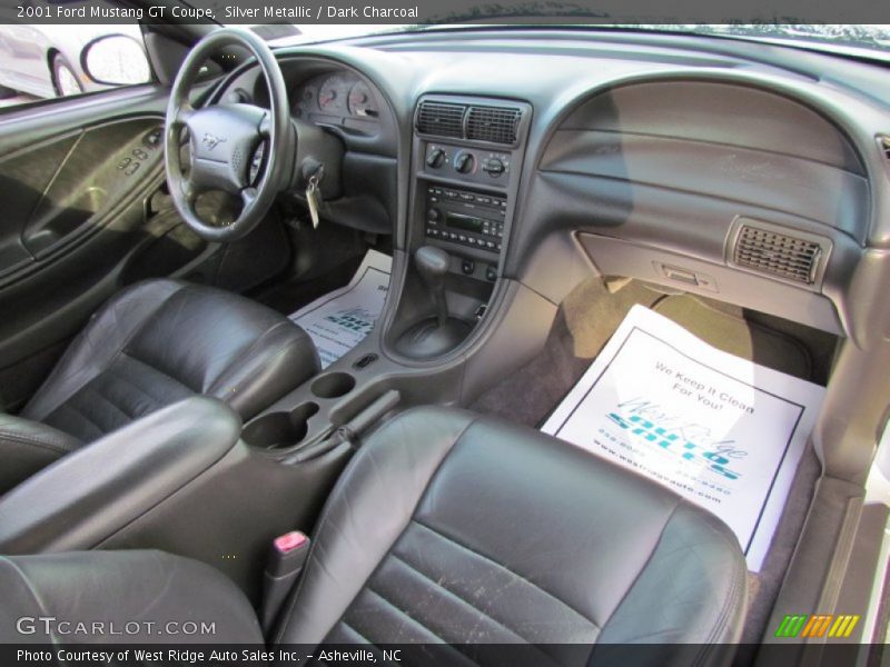 Silver Metallic / Dark Charcoal 2001 Ford Mustang GT Coupe