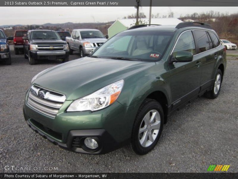 Cypress Green Pearl / Ivory 2013 Subaru Outback 2.5i Premium