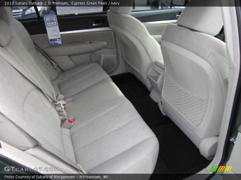 Cypress Green Pearl / Ivory 2013 Subaru Outback 2.5i Premium
