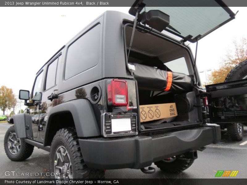 Black / Black 2013 Jeep Wrangler Unlimited Rubicon 4x4
