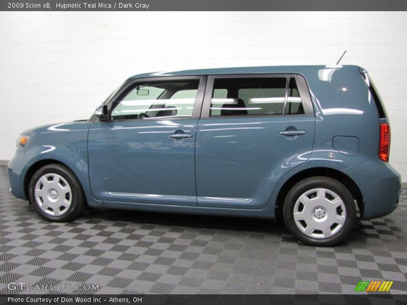 Hypnotic Teal Mica / Dark Gray 2009 Scion xB