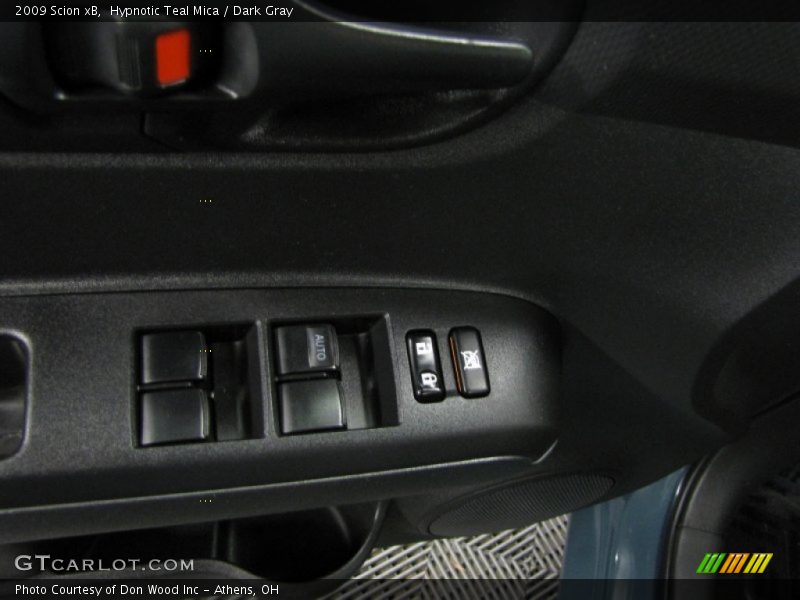 Hypnotic Teal Mica / Dark Gray 2009 Scion xB