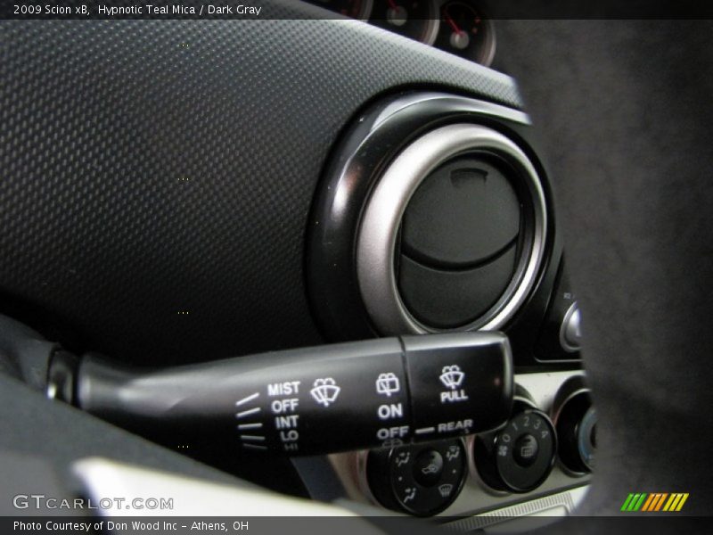 Hypnotic Teal Mica / Dark Gray 2009 Scion xB