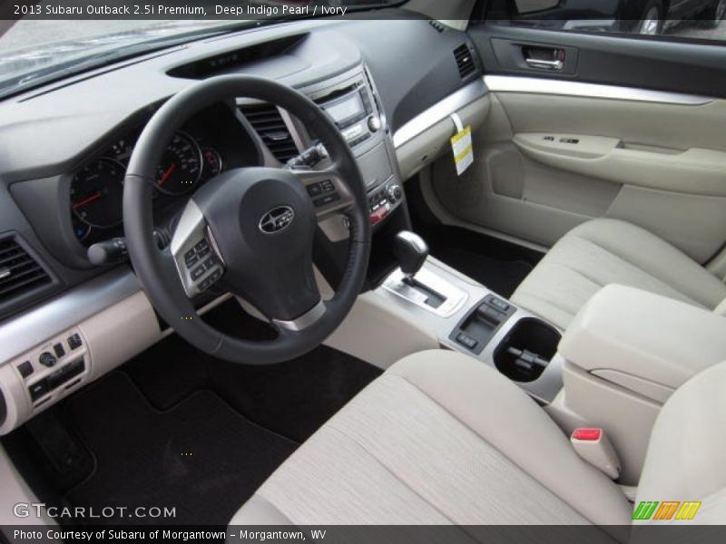 Deep Indigo Pearl / Ivory 2013 Subaru Outback 2.5i Premium