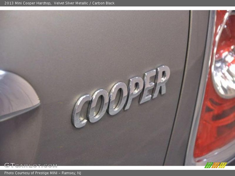Velvet Silver Metallic / Carbon Black 2013 Mini Cooper Hardtop