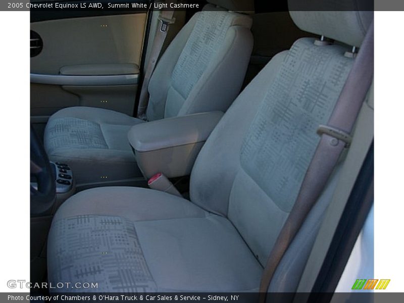 Summit White / Light Cashmere 2005 Chevrolet Equinox LS AWD
