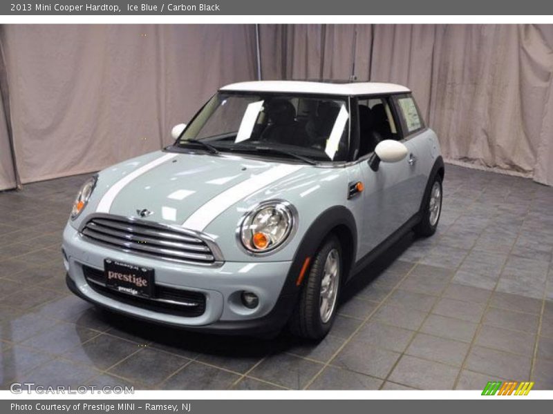 Ice Blue / Carbon Black 2013 Mini Cooper Hardtop