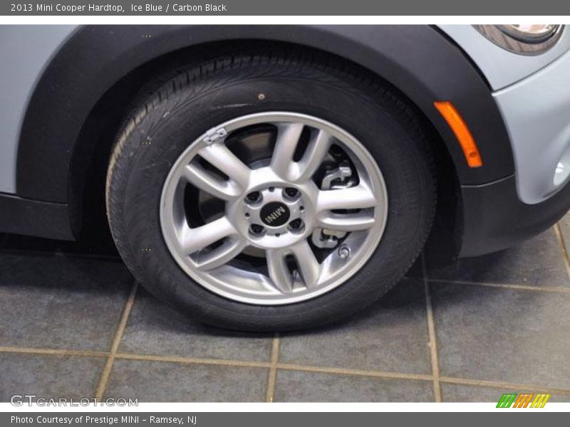 Ice Blue / Carbon Black 2013 Mini Cooper Hardtop