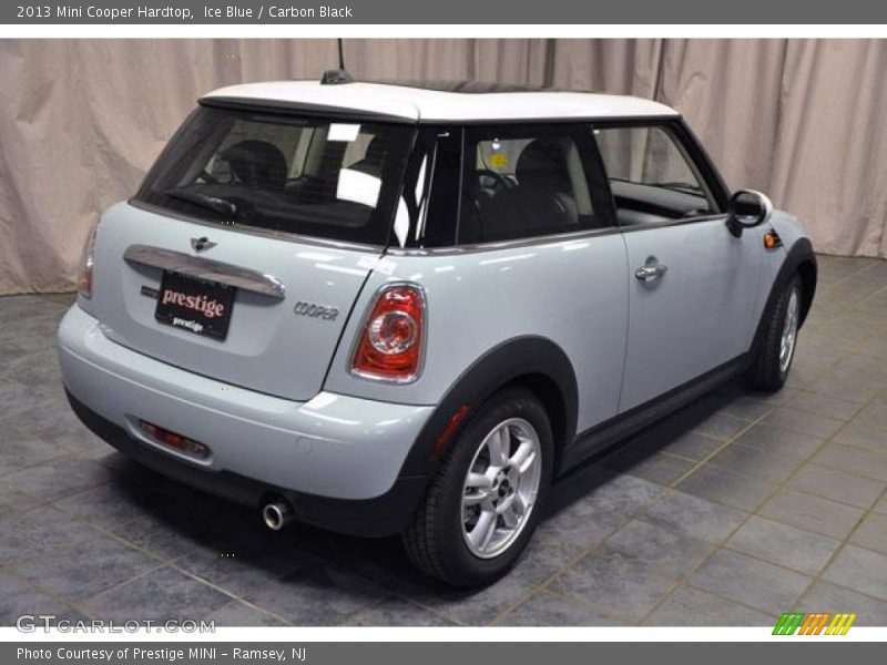 Ice Blue / Carbon Black 2013 Mini Cooper Hardtop
