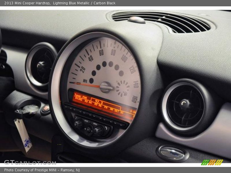Lightning Blue Metallic / Carbon Black 2013 Mini Cooper Hardtop