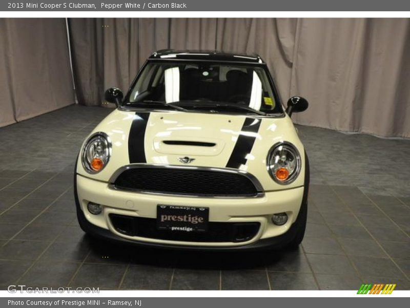 Pepper White / Carbon Black 2013 Mini Cooper S Clubman