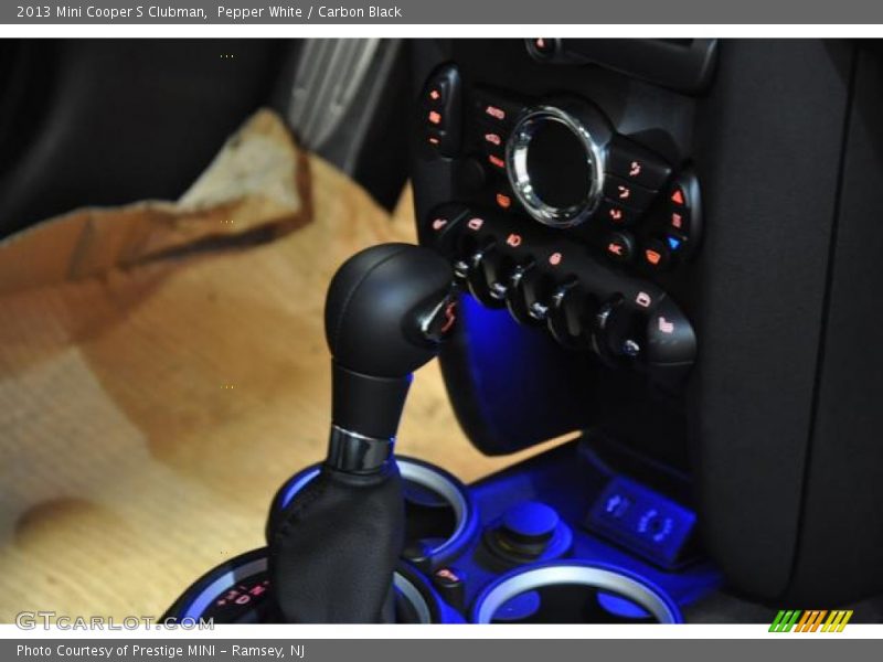 Pepper White / Carbon Black 2013 Mini Cooper S Clubman