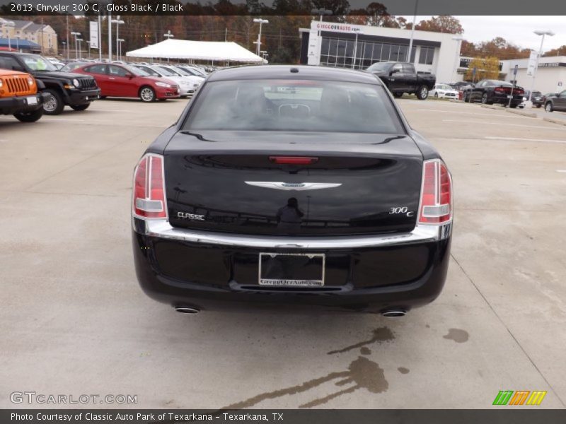 Gloss Black / Black 2013 Chrysler 300 C