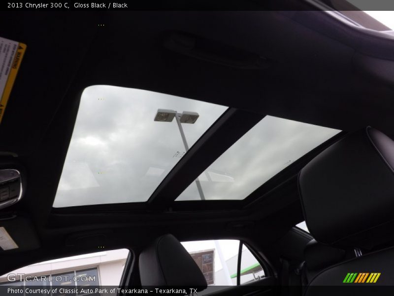 Gloss Black / Black 2013 Chrysler 300 C