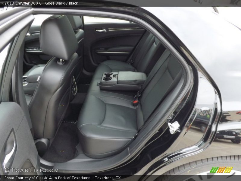 Gloss Black / Black 2013 Chrysler 300 C
