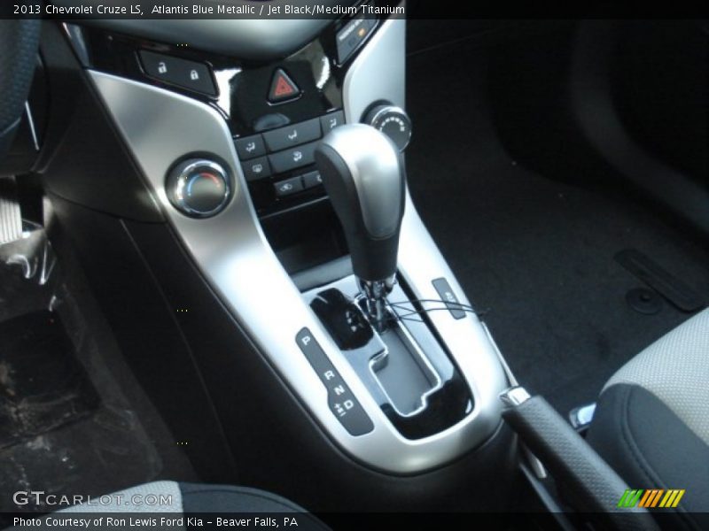 Atlantis Blue Metallic / Jet Black/Medium Titanium 2013 Chevrolet Cruze LS
