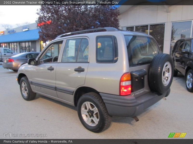 Light Bronzemist Metallic / Medium Gray 2002 Chevrolet Tracker 4WD Hard Top