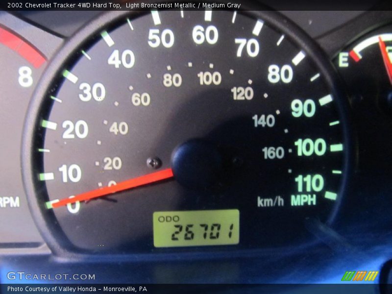 Light Bronzemist Metallic / Medium Gray 2002 Chevrolet Tracker 4WD Hard Top