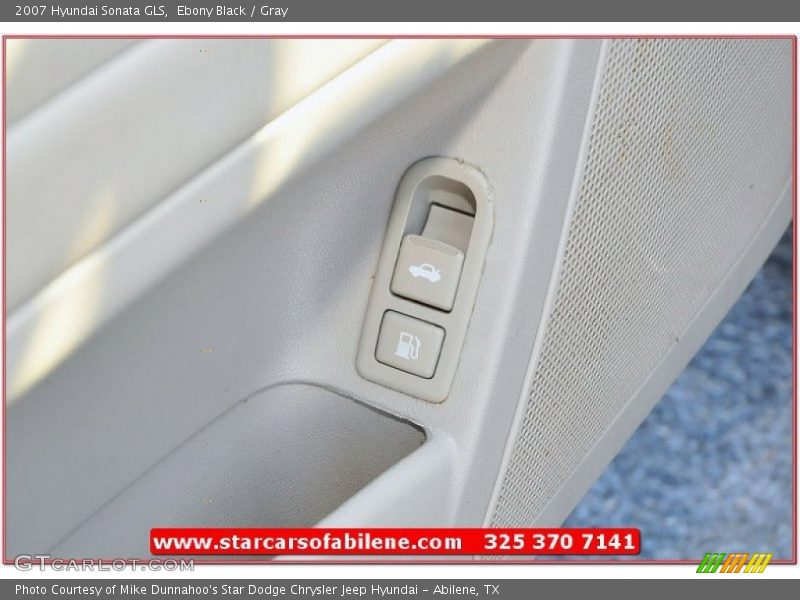 Ebony Black / Gray 2007 Hyundai Sonata GLS