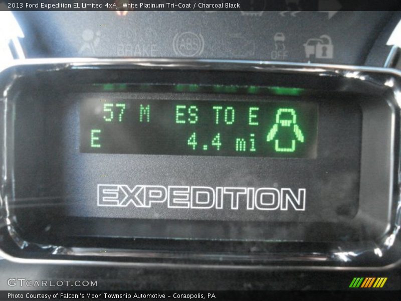 White Platinum Tri-Coat / Charcoal Black 2013 Ford Expedition EL Limited 4x4