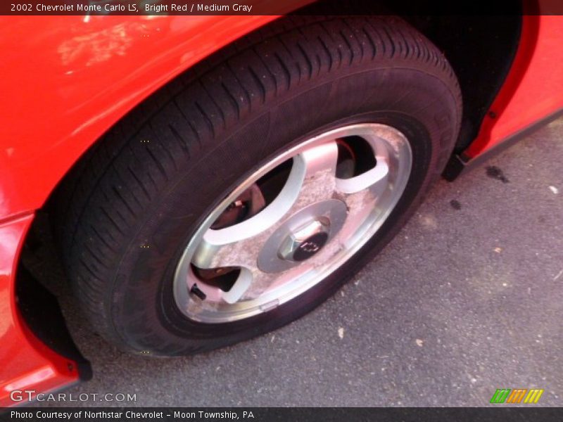 Bright Red / Medium Gray 2002 Chevrolet Monte Carlo LS