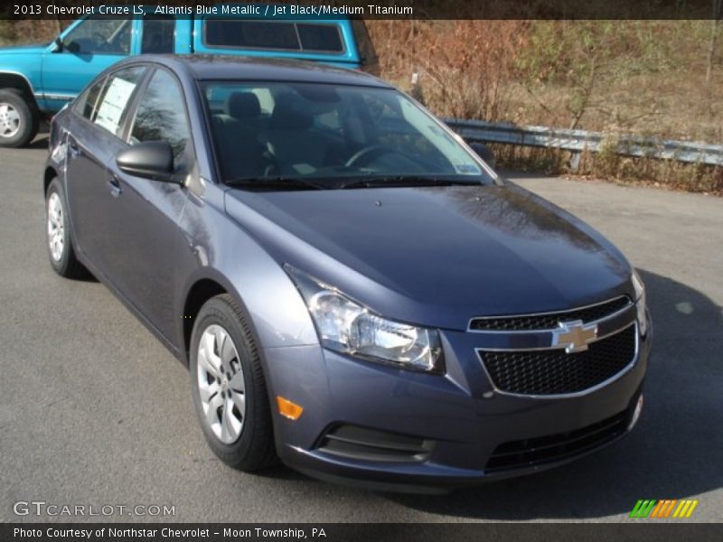 Atlantis Blue Metallic / Jet Black/Medium Titanium 2013 Chevrolet Cruze LS