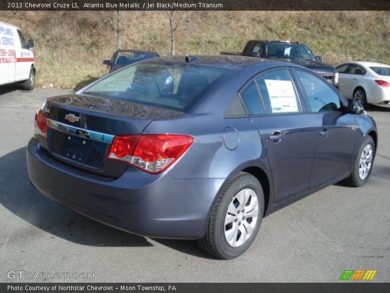 Atlantis Blue Metallic / Jet Black/Medium Titanium 2013 Chevrolet Cruze LS