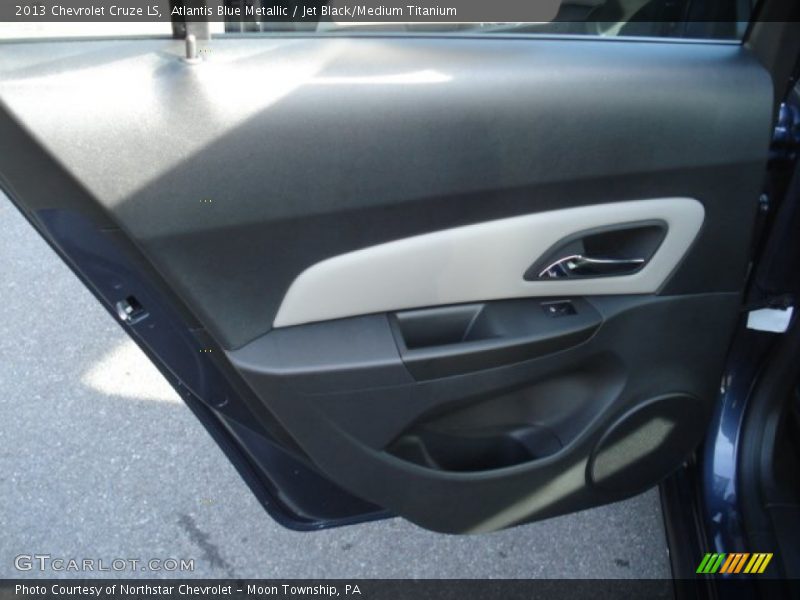 Atlantis Blue Metallic / Jet Black/Medium Titanium 2013 Chevrolet Cruze LS