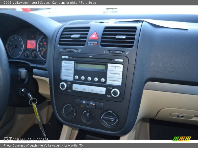 Campanella White / Pure Beige 2008 Volkswagen Jetta S Sedan