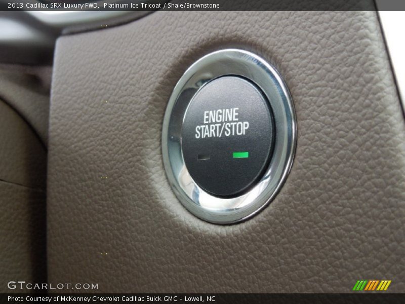 Platinum Ice Tricoat / Shale/Brownstone 2013 Cadillac SRX Luxury FWD