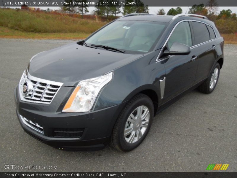 Gray Flannel Metallic / Light Titanium/Ebony 2013 Cadillac SRX Luxury FWD