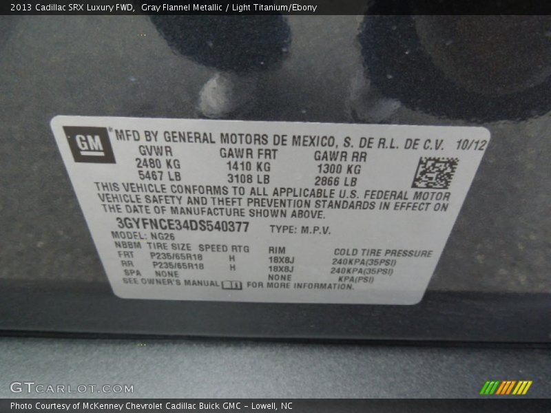 Gray Flannel Metallic / Light Titanium/Ebony 2013 Cadillac SRX Luxury FWD