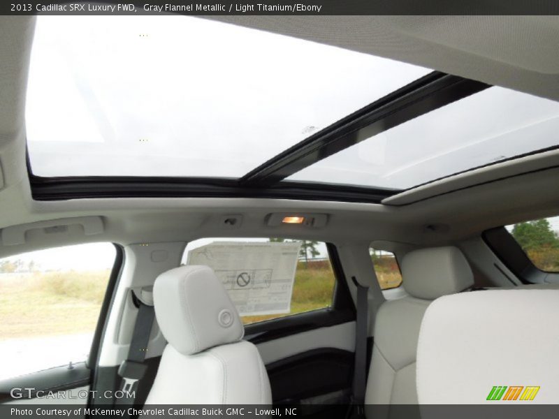 Gray Flannel Metallic / Light Titanium/Ebony 2013 Cadillac SRX Luxury FWD