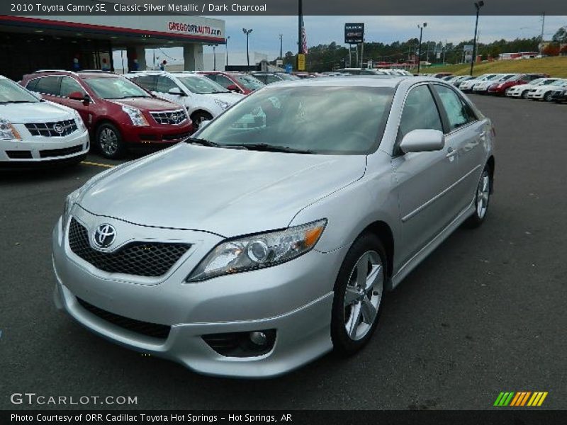 Classic Silver Metallic / Dark Charcoal 2010 Toyota Camry SE